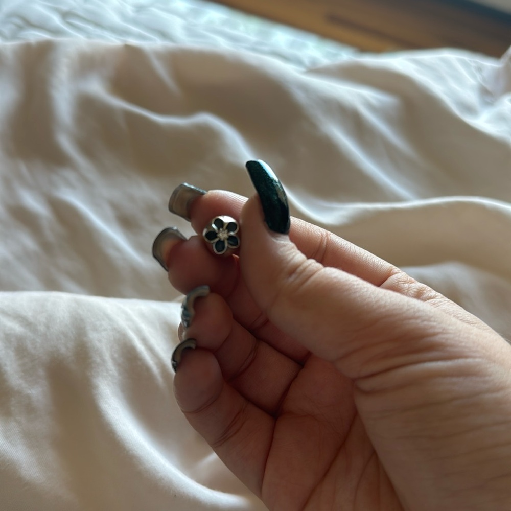 flower clip pandora charm